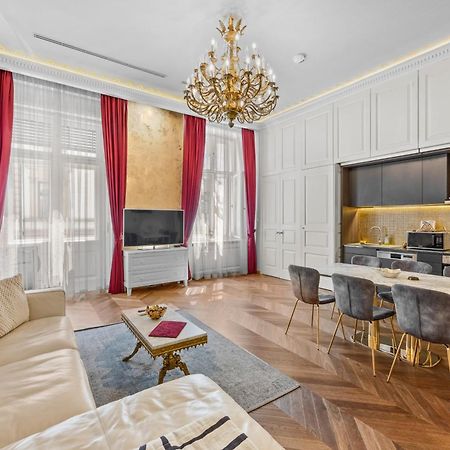 Count Zrinyi Basilica Luxurious Residence Budapest Exteriör bild